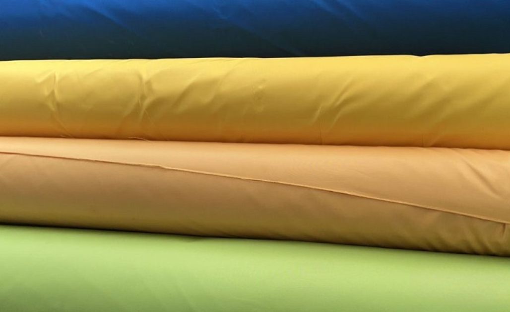 Vải gió là một loại vải tổng hợp chuyên dụng, được thiết kế để chống gió và kháng nước hiệu quả.