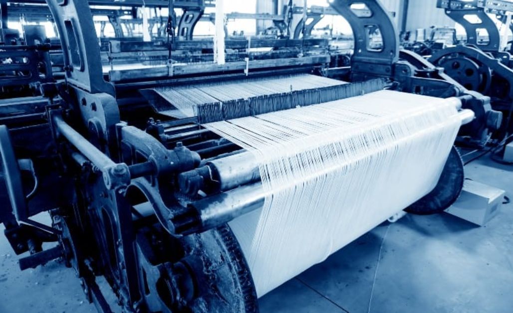 uy trình sản xuất Supima cotton là sự kết hợp giữa phương pháp thủ công truyền thống và công nghệ hiện đại