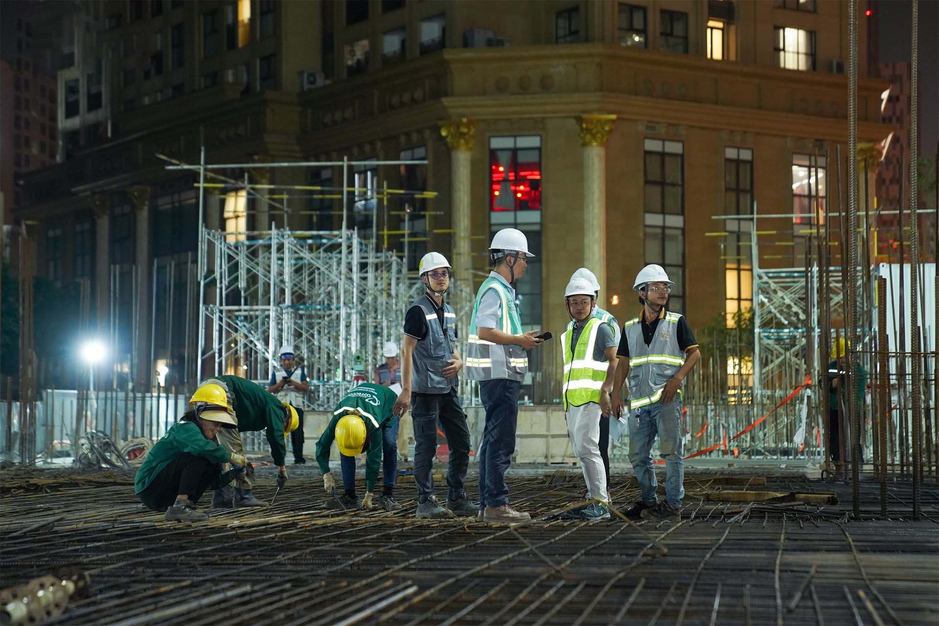 Đồng phục công nhân xây dựng