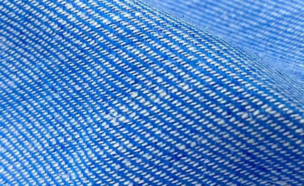 Một trong những điểm mạnh lớn nhất của vải dứa Ananas là khả năng tùy biến, giúp nó phù hợp với nhiều loại sản phẩm khác nhau.