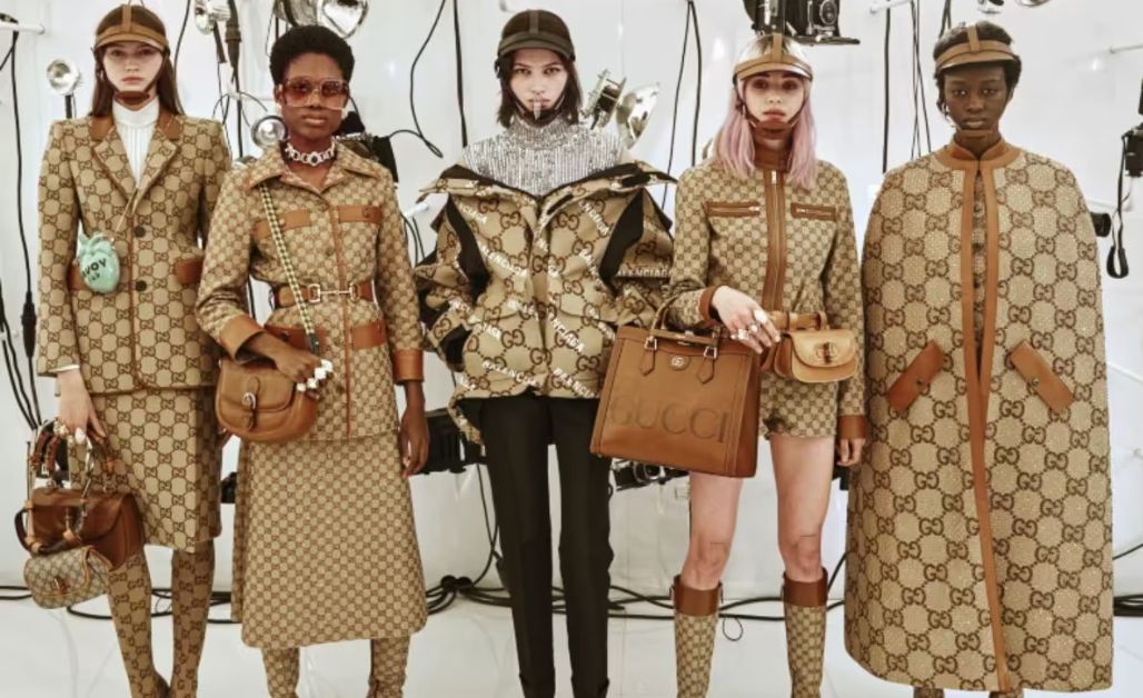 Gucci là một trong những thương hiệu xa xỉ đi đầu trong việc sử dụng các vật liệu tái chế và tái sinh.