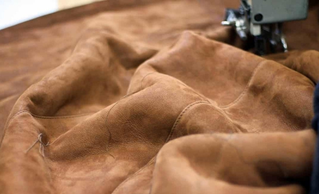 Khổ da của Nubuck phụ thuộc vào loài vật và tuổi đời, với da bò thường có khổ lớn hơn (khoảng 1.5 – 2.5 m²).